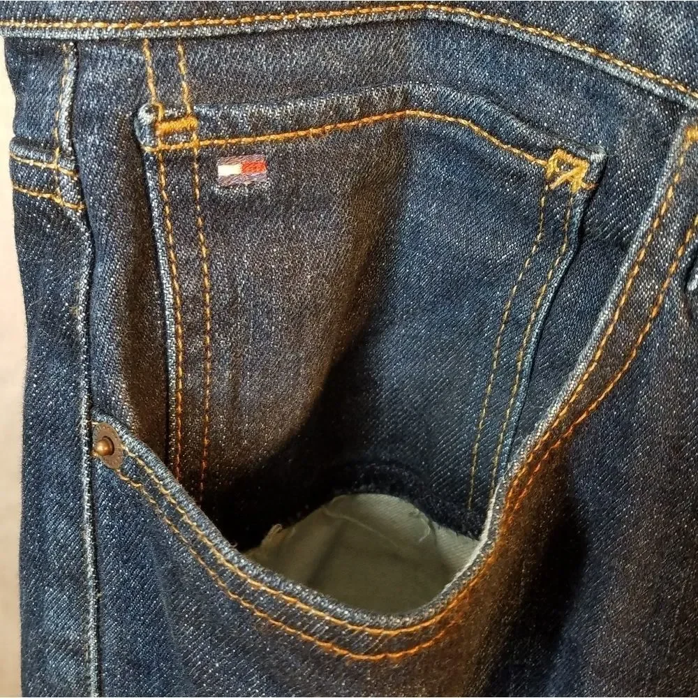 TOMMY HILFIGER Straight Leg Jeans‎